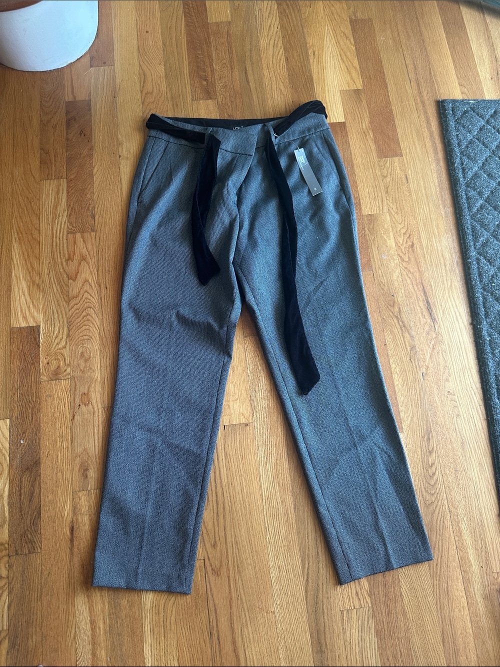 NWT women’s loft Gray Dress Pants with Black Tie Belt